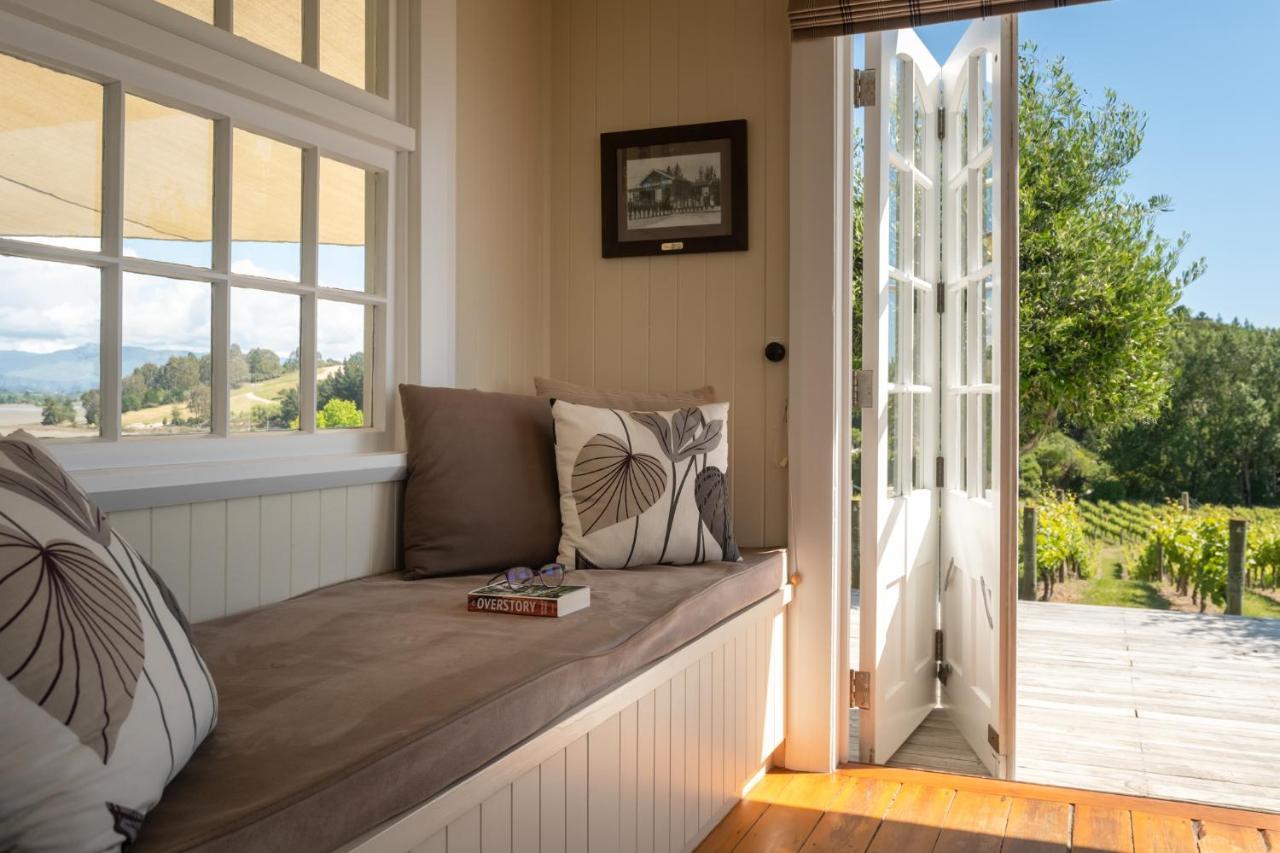 Kina Beach Cottages Tasman Extérieur photo